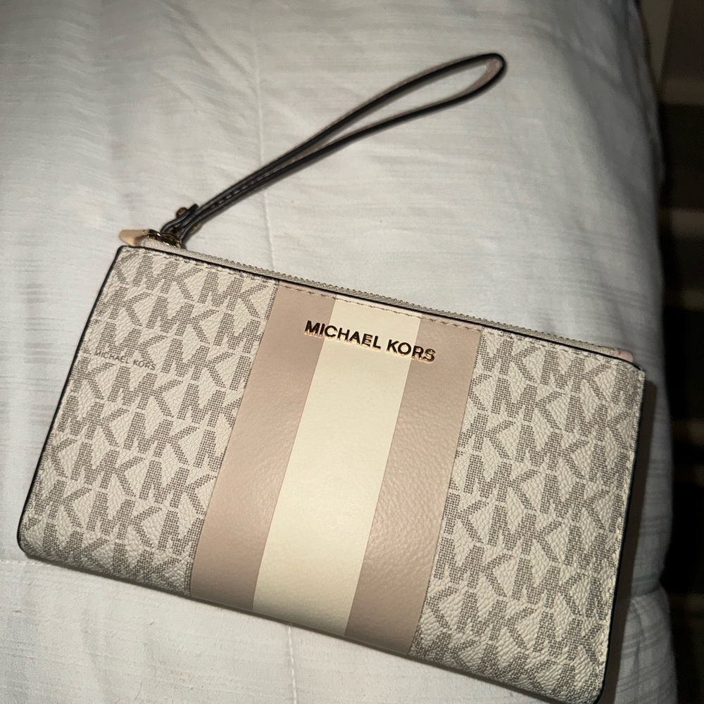 Michael Kors Monogram Wristlet Wallet
